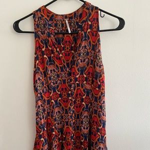 Free People dress or tunic with pockets.